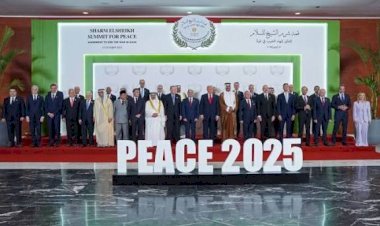 محلل فلسطيني: إعادة إعمار غزة مرتبطة بتسليم حماس جزءًا من سلاحها