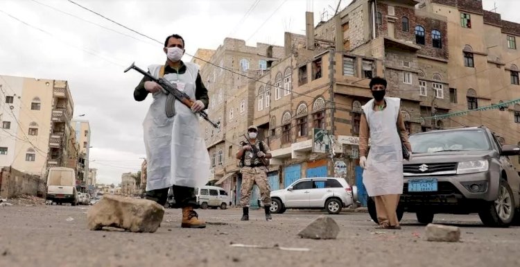 يمنيون يَرْوُون معاناتهم الإنسانية بسبب جرائم 