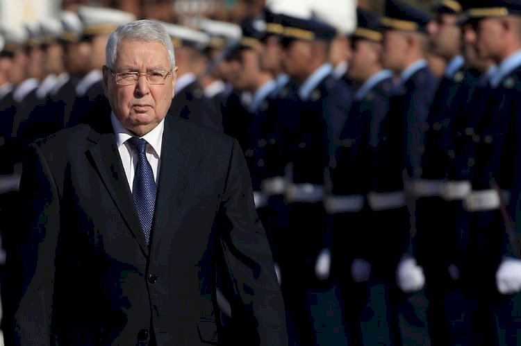 عبدالقادر بن صالح.. رحيل ثاني رئيس جزائري في أقل من أسبوع