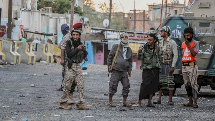 رئيس منظمة اليمن أولًا: جماعة الإخوان في تعز حاثت فساد في جميع مناحي الحياة