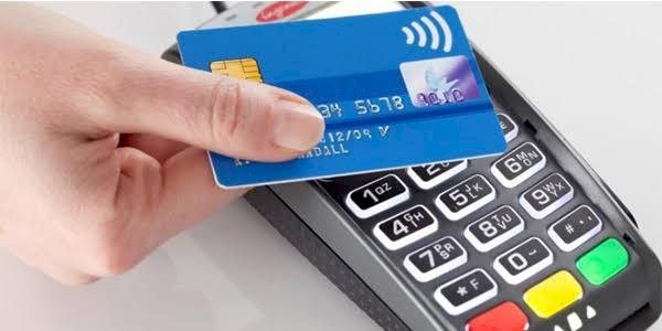 لماذا حظر البنك المركزي اليمني خدمات الدفع الإلكتروني في صنعاء؟ خبراء يجيبون