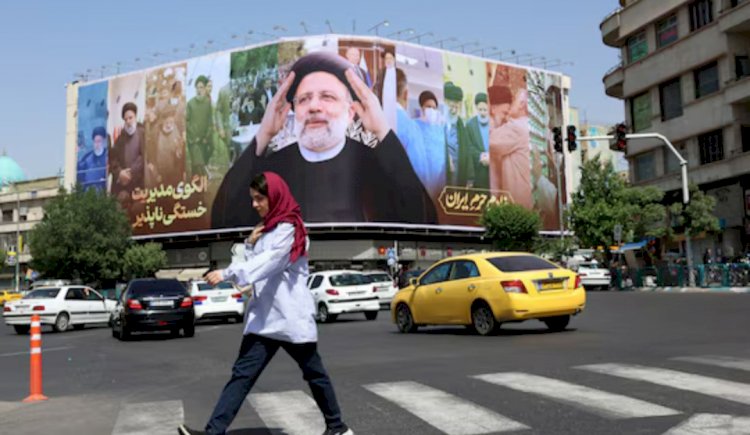 واشنطن بوست: طهران تهمس تحت رماد العقوبات.. طبقة وسطى منهكة وأحلام معلّقة