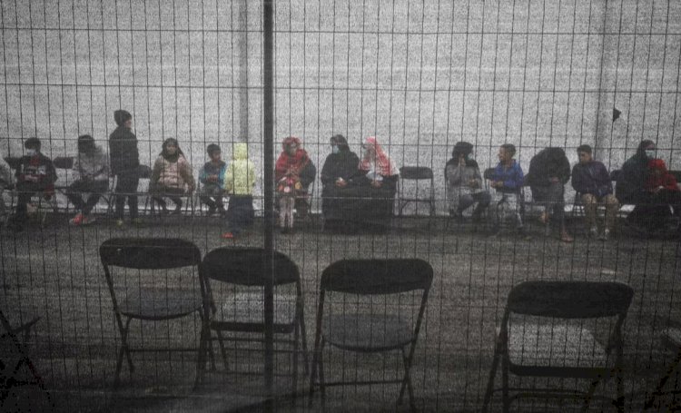 بينها 4 عربية.. تفاصيل قرار ترامب بحظر دخول مواطني 12 دولة للولايات المتحدة