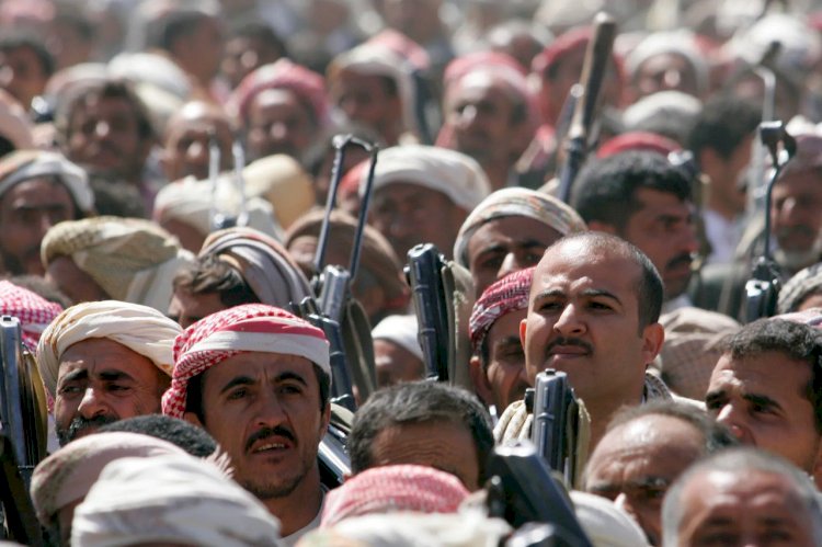 محلل يمني: الحوثيون ينفذون أجندة إيرانية ويغامرون بجرّ اليمن لصراع إقليمي مفتوح