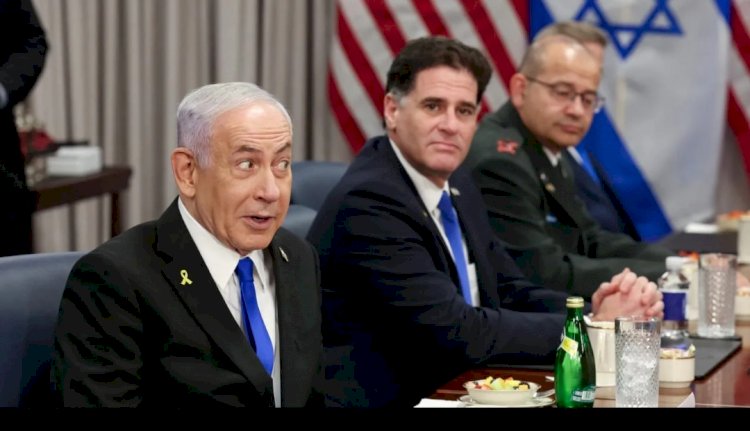 دبلوماسية ساخنة في باريس.. لقاء إسرائيلي سوري أمريكي لبحث أمن جنوب سوريا