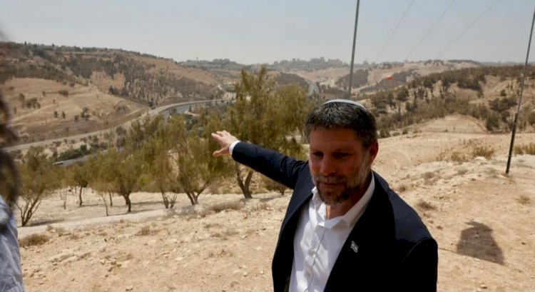 إسرائيل تُقر خطة الاستيطان في الضفة الغربية وسموتريتش يُطالب بالضم