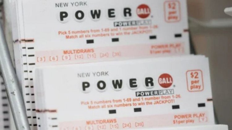 ربح مليون دولار في اليانصيب بعد شراء بطاقتين بالخطأ