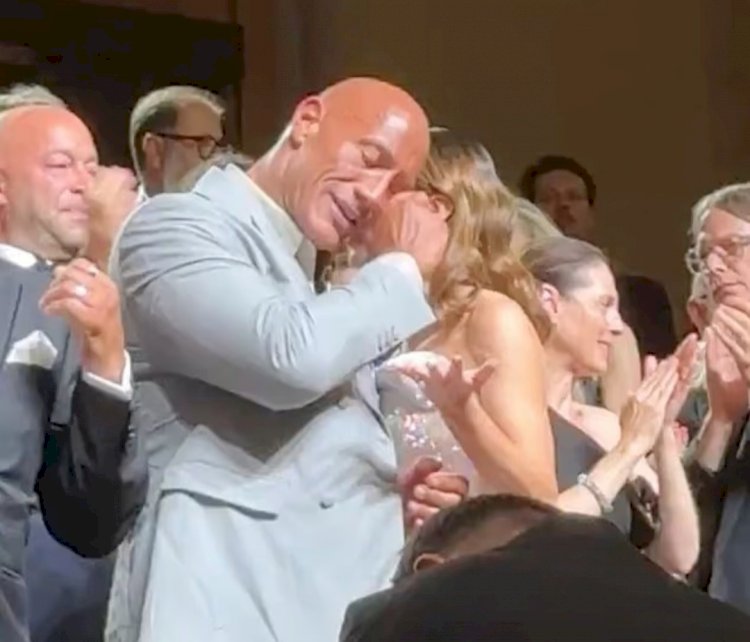 ترشيحات الأوسكار تقترب من ذا روك.. وسر خسارته الغامضة للوزن