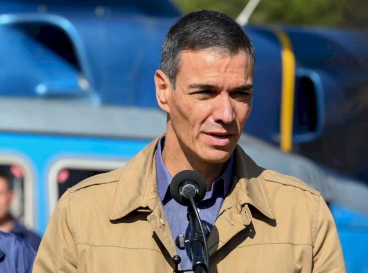 رئيس الوزراء الإسباني يتهم إسرائيل بارتكاب جرائم حرب في غزة ويوقف تصدير السلاح لتل أبيب