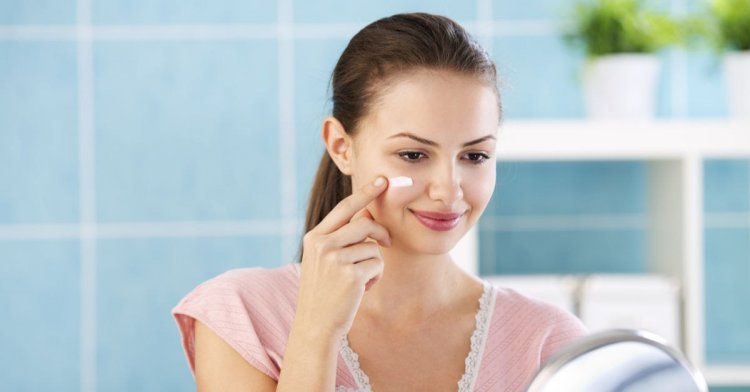 الترطيب سر البشرة النضرة.. الطريقة المثلى لاستخدام الكريمات المرطبة