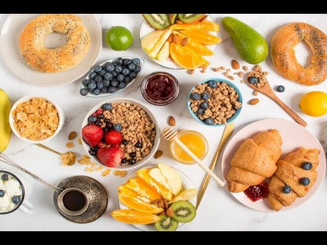 وجبة الإفطار الصحية: بداية يومك بالطاقة والصحة