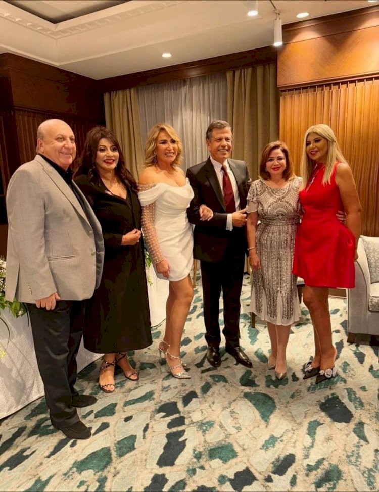 لحظات مؤثرة.. إيناس الدغيدي تحفل بعقد قرانها