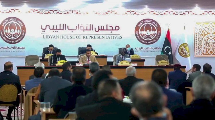 بين شرقٍ وغربٍ لا يلتقيان.. ليبيا تُجرب طريق المصالحة من بوابة المناصب