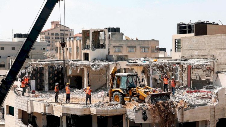 تصعيد خطير يهدد الاستقرار الإقليمي.. محلل لبناني يعلق على الهجوم الإسرائيلي